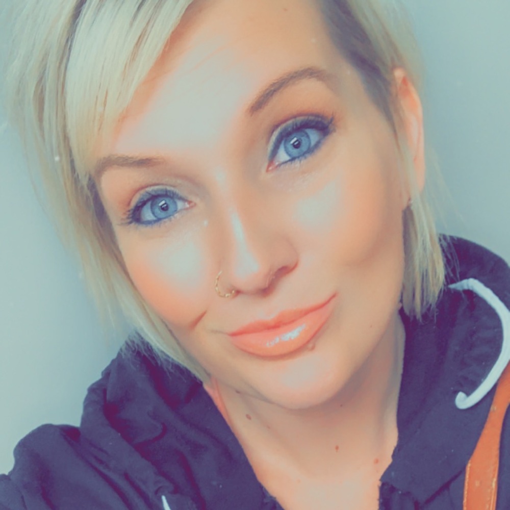 Meet your Posher, Kristal